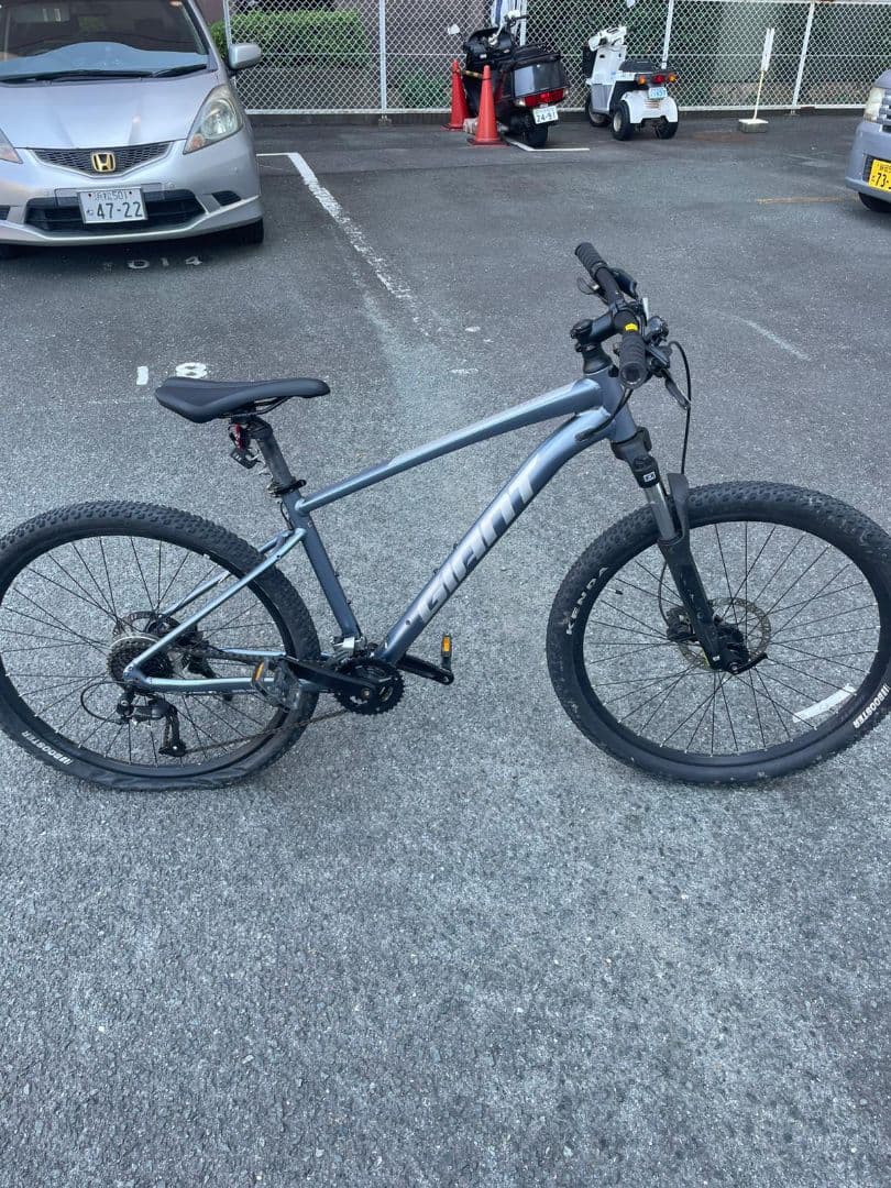 GIANT　TALON　Mサイズ タロン　浜松市引き取限定　MTB　ダート未使用