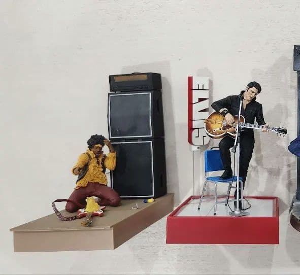 アーティストフィギュア　4体セット