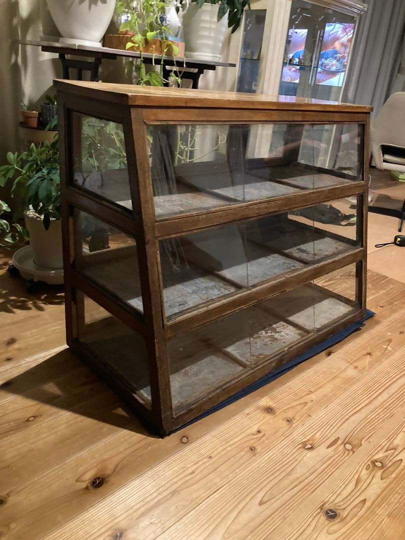 昭和レトロ　木製対面ガラスショーケース　背面開戸