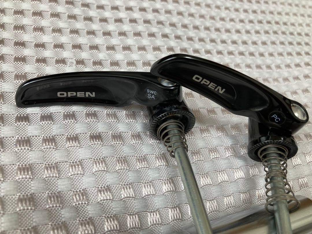 シマノ デュラエース WH-R9100 クイックレリーズ クイックリリース