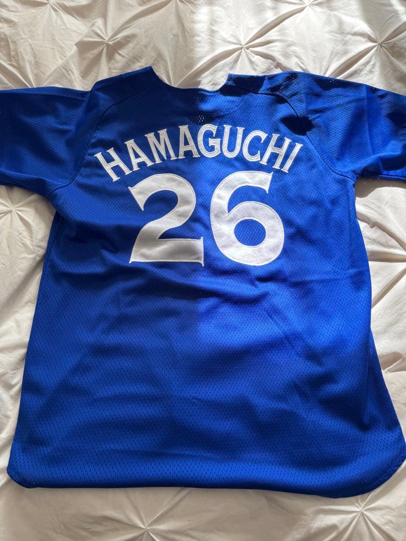 Get the flag 横浜ベイスターズ ユニフォーム 26 浜口