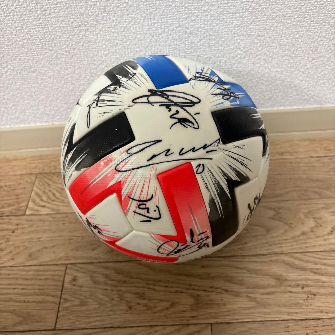 adidas サッカーボール ヴィッセル神戸選手サイン入り サイズ5