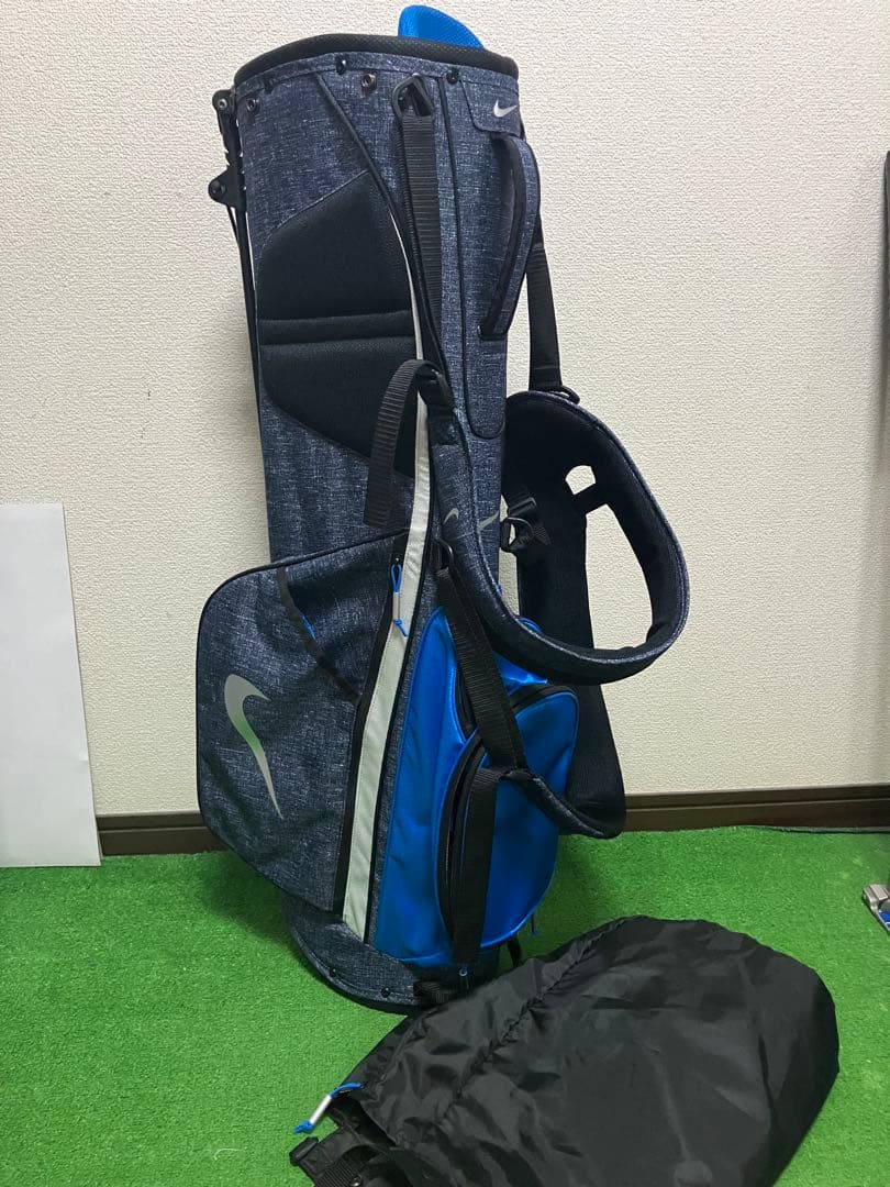 ナイキ スタンド式キャディバッグ　美品＆軽量