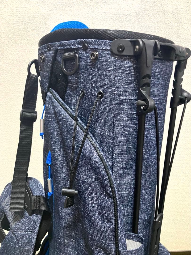 ナイキ スタンド式キャディバッグ　美品＆軽量