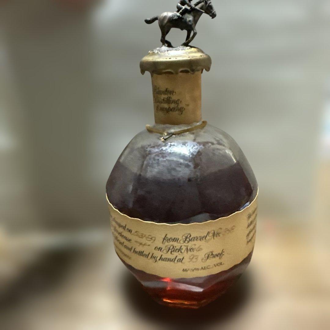 ブラントン・シングルバレル・バーボン・ウイスキー