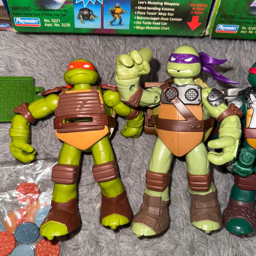 ミュータントタートルズ ミューテーションズフィギュア　ピザハウスバトルセット