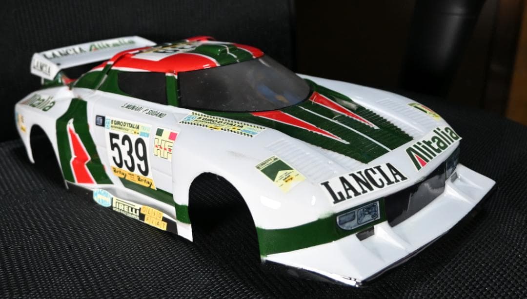 ラジコン　ボディーカバー ホイル付　その２