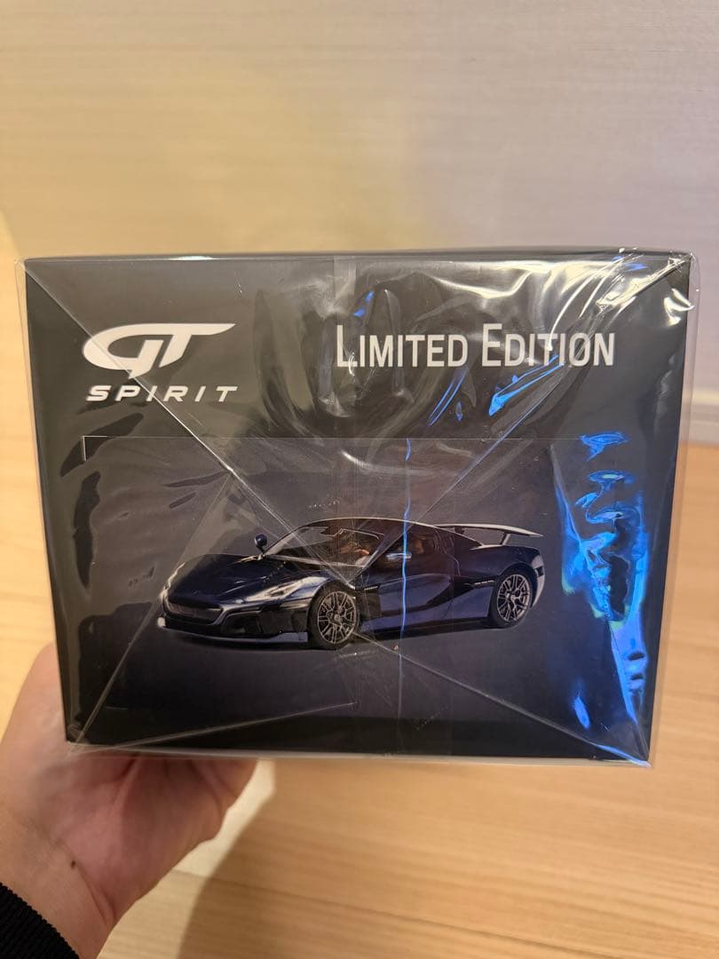 リマック NEVERA GT SPIRIT リミテッドエディション 1:18