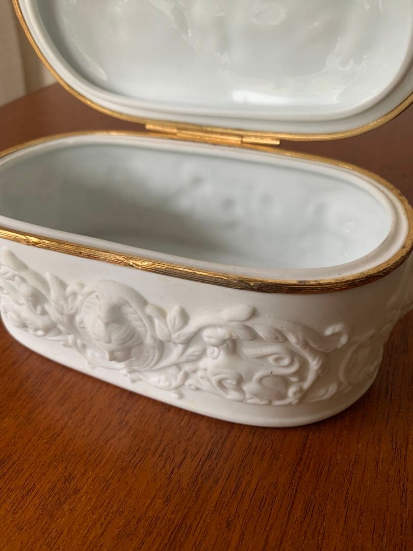 リモージュ　小物入れ