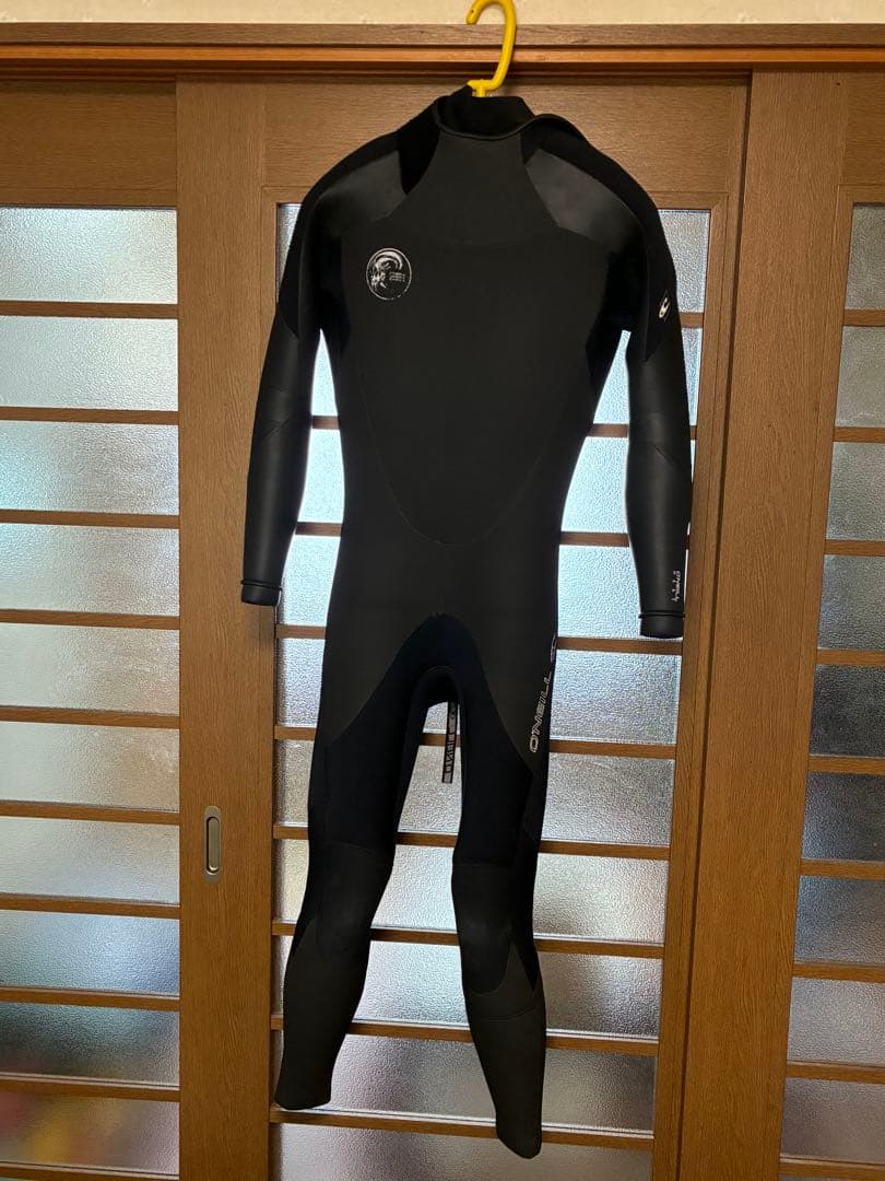 オニールウェットスーツセミドライ5mmx3mm バックジップモデル