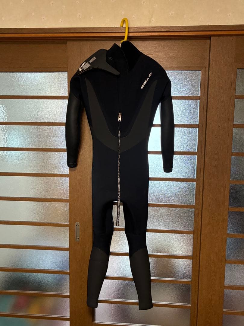 オニールウェットスーツセミドライ5mmx3mm バックジップモデル