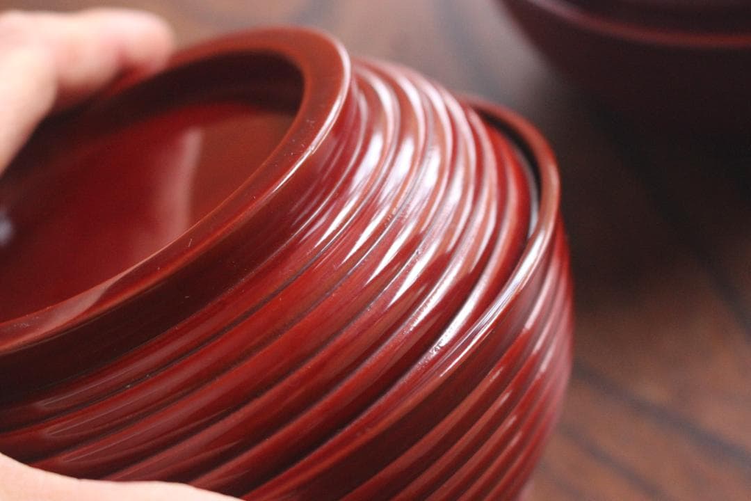 デッドストック！深みある糸目紅溜塗に極上稲穂福来雀蒔絵のお椀2点（検輪島塗雑煮椀