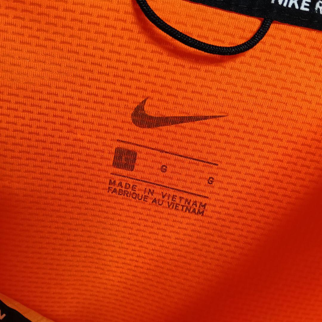 大人気！ナイキランニングウィンドランナー 希少配色カラー L