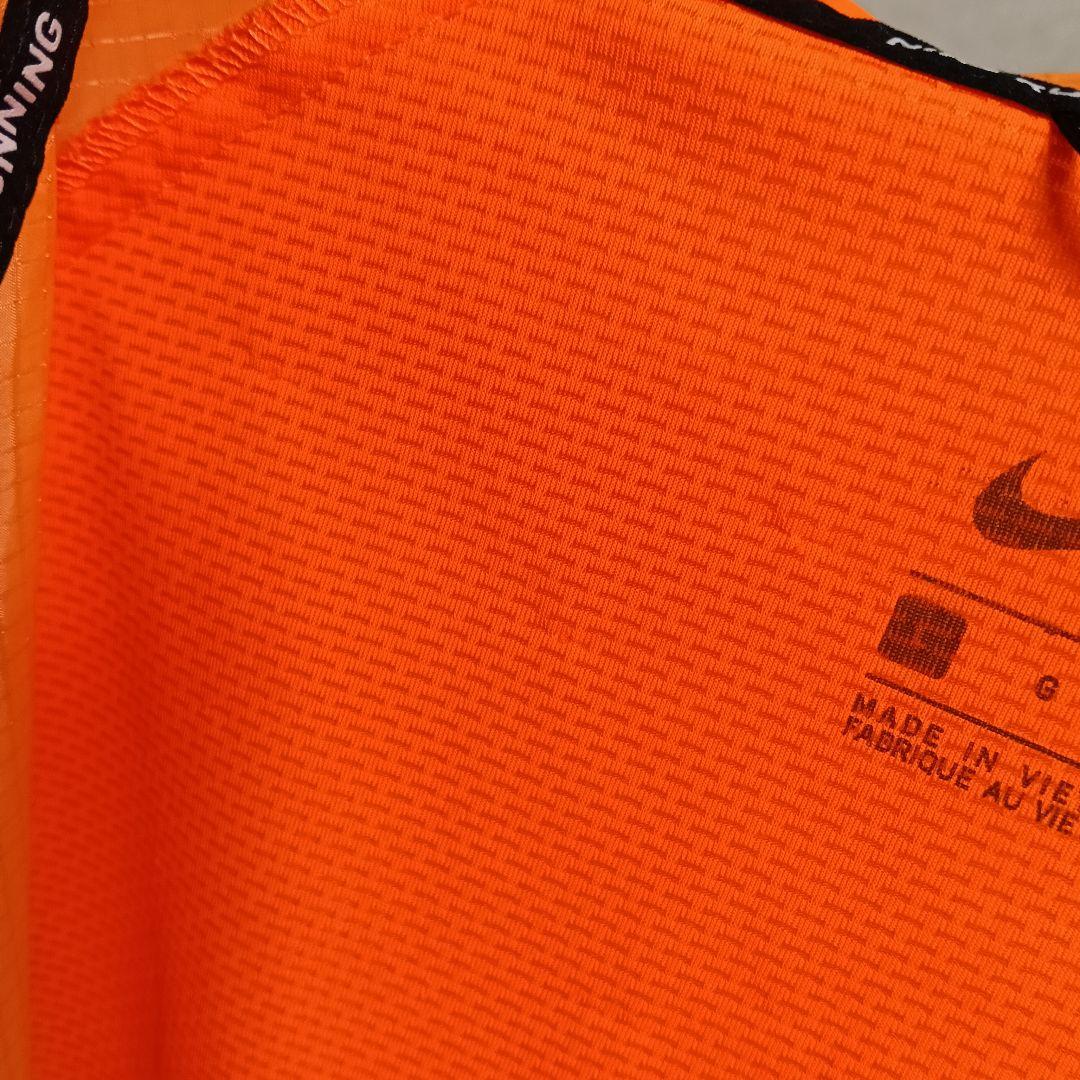 大人気！ナイキランニングウィンドランナー 希少配色カラー L