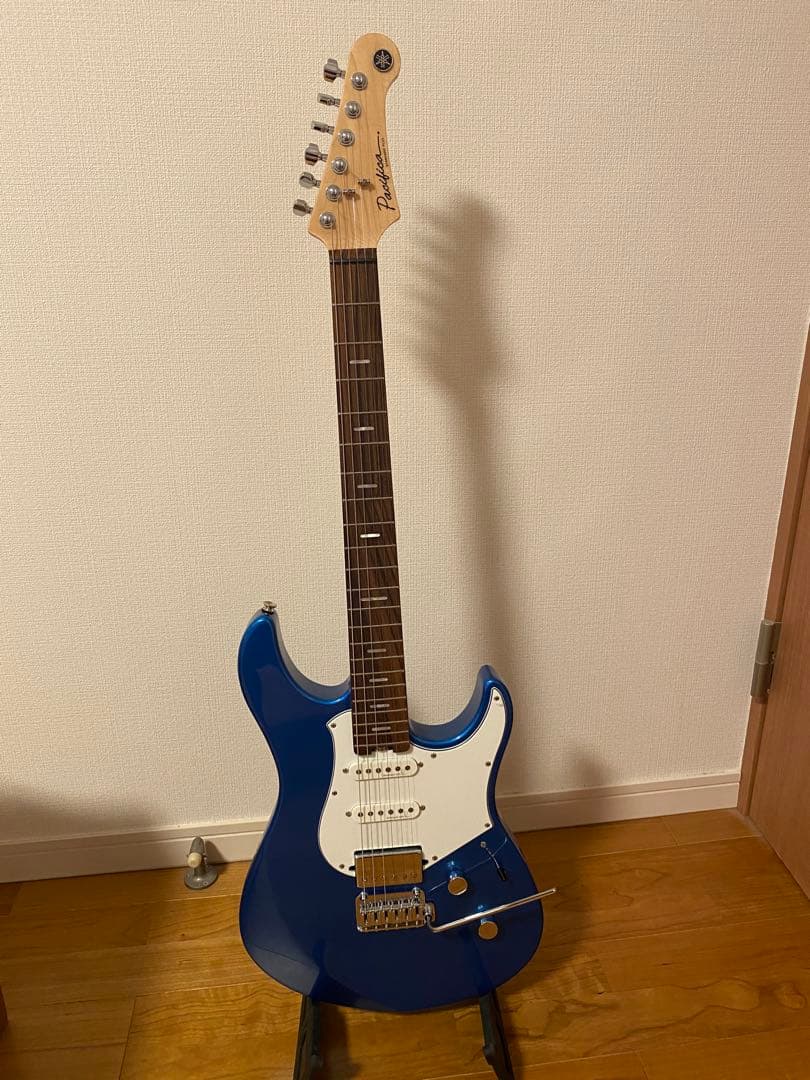 ギター Yamaha Pacifica Standard Plus