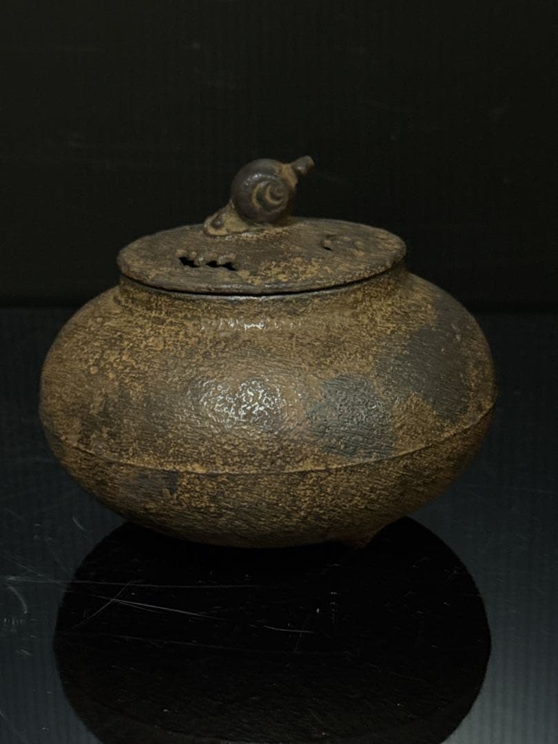 希少 古鉄 高橋萬治 造 在款 透蓋 丸型 香炉 桐共箱付 茶道具 南部