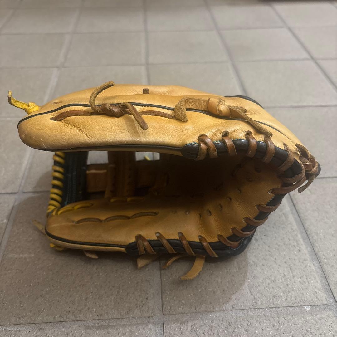 スラッガー 軟式内野用グローブ