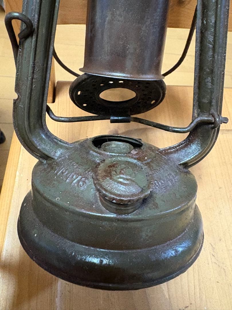 ライト・ランタン WW2 FEUERHAND 176 LU Junk