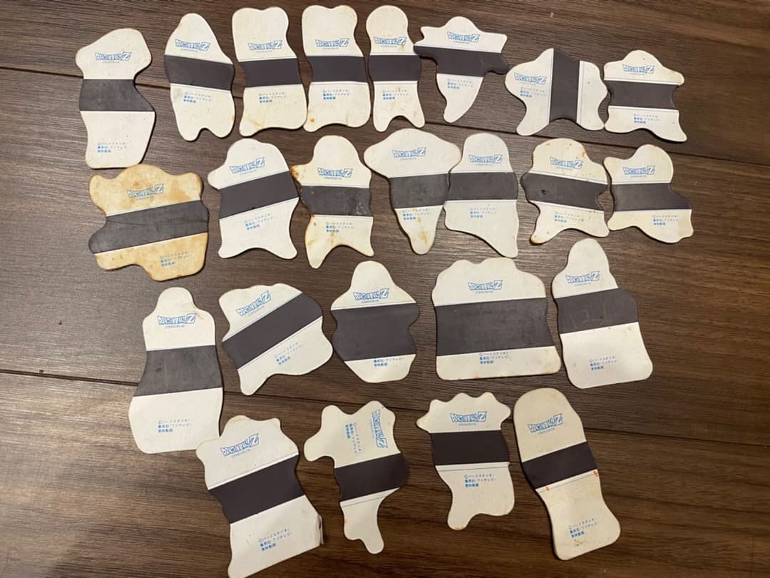 旧ドラゴンボール　マグネット　２４枚