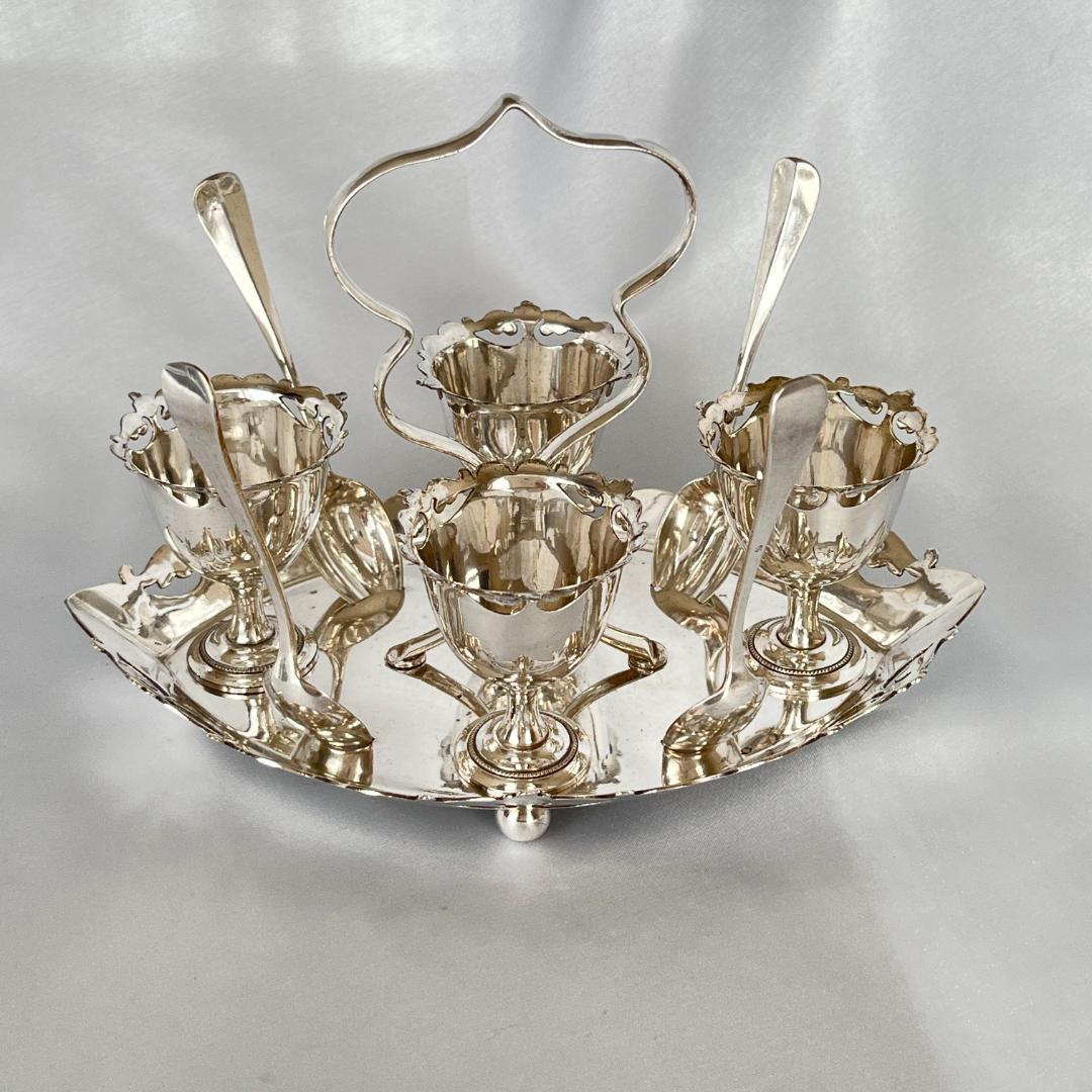 【英国】エッグクルーゼ【シルバープレート】エッグカップ/スタンド