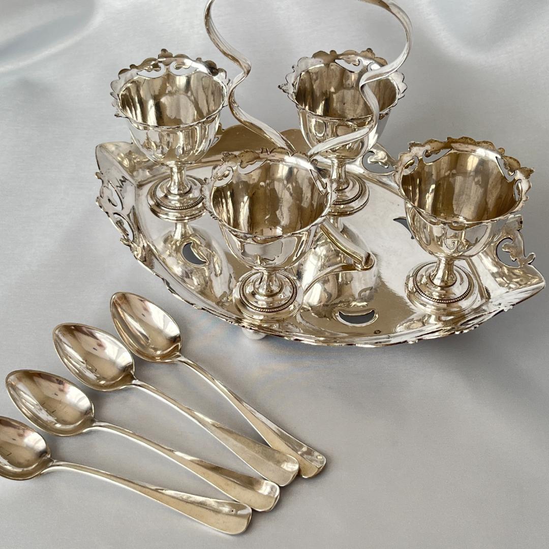 【英国】エッグクルーゼ【シルバープレート】エッグカップ/スタンド