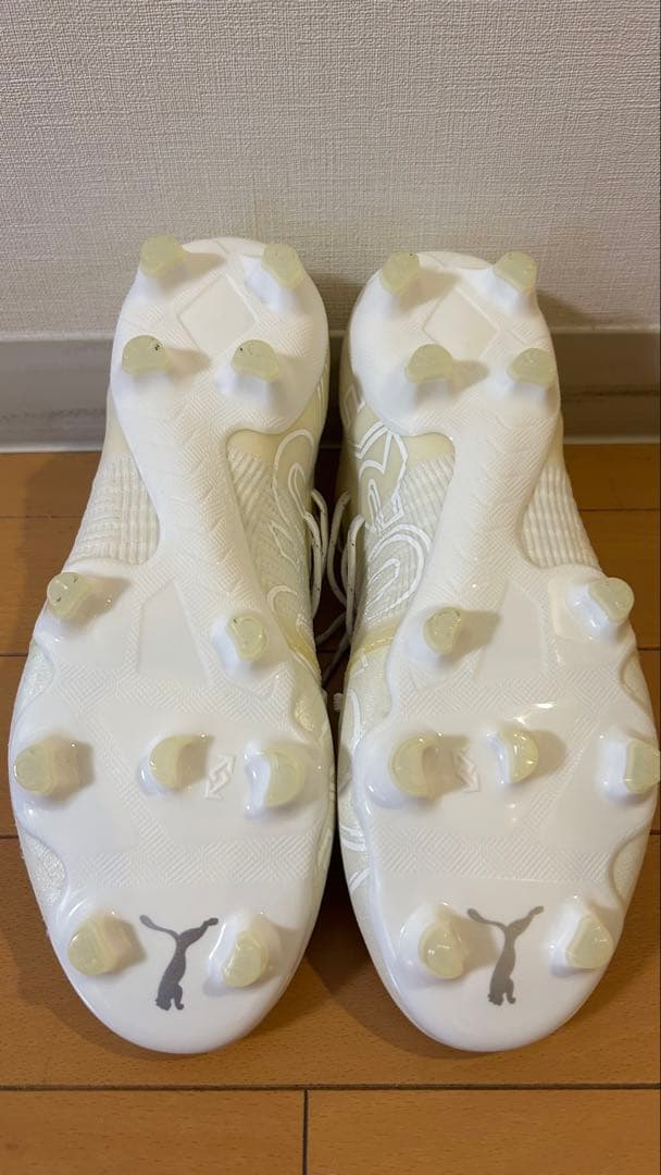 フューチャー Z 1.1 LAZERTOUCH FG/AG 26cm