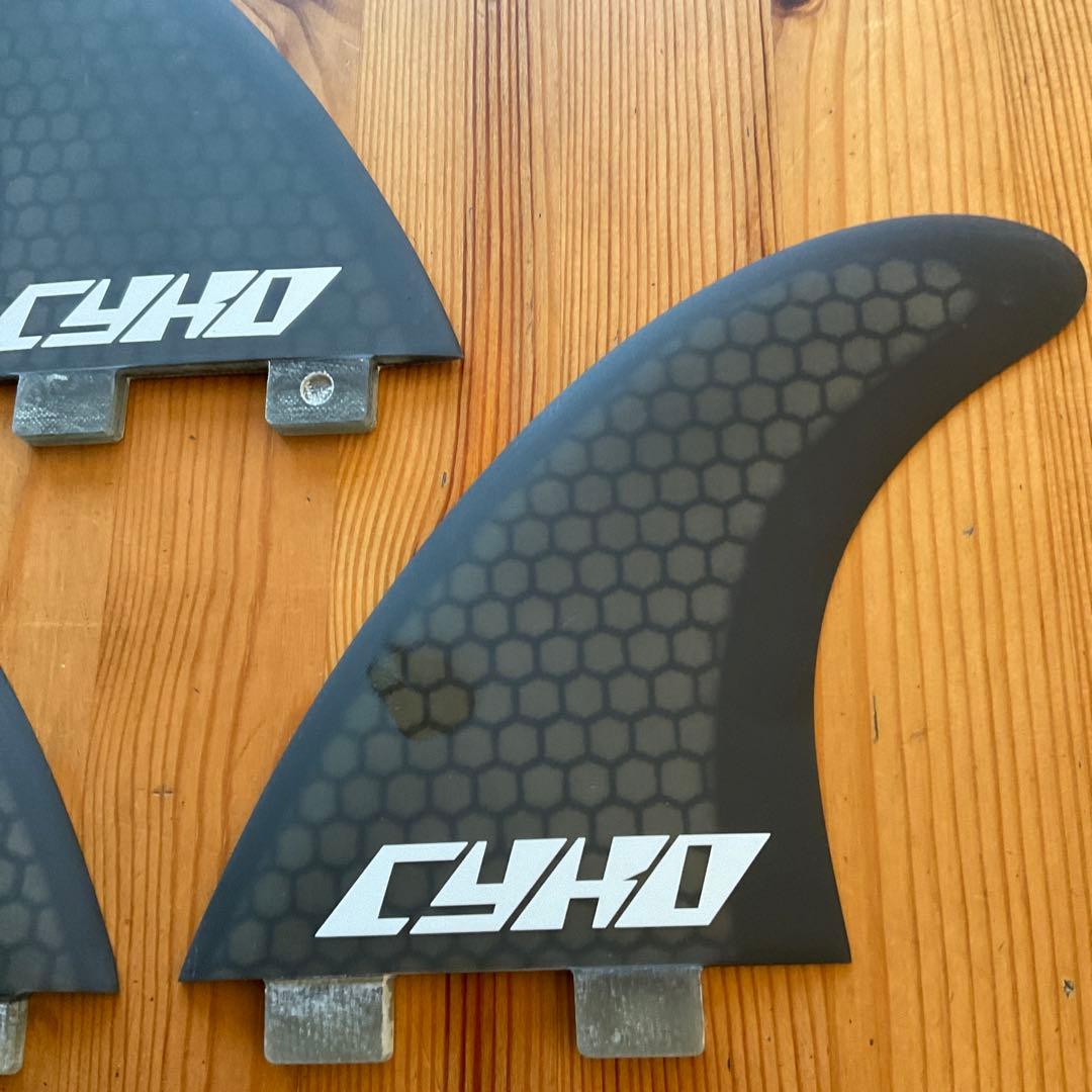 cykoサイコ　トライフィンセット　FCS オールラウンド