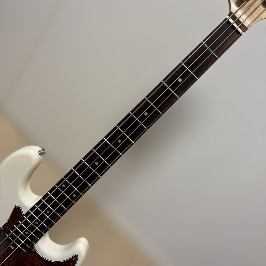 Bacchus bjb-1-rsm エレキベース ホワイト　美品