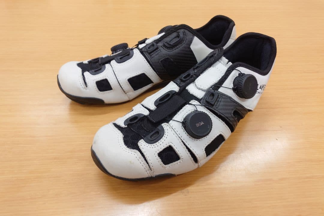 着用1回☆レイク CX242 サイクリングシューズ 26cm 白×黒 LAKE