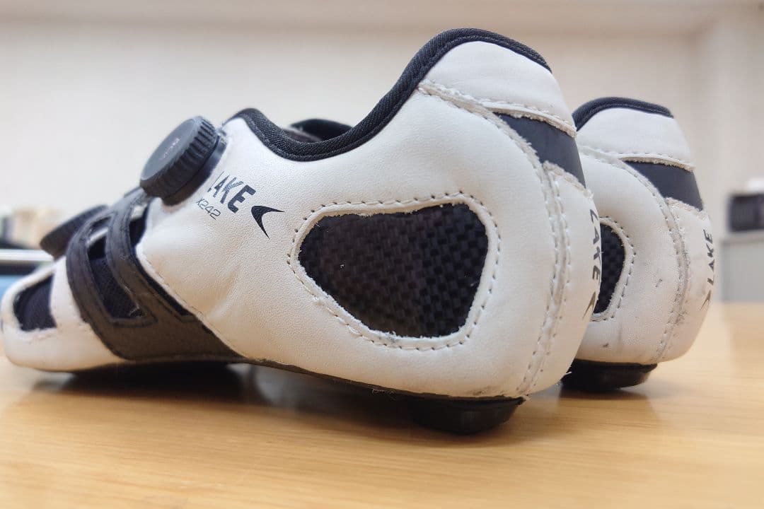 着用1回☆レイク CX242 サイクリングシューズ 26cm 白×黒 LAKE