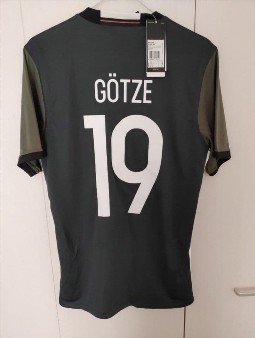 【未使用タグ付き】ドイツ代表　ゲッツェ　ユニフォーム　リバーシブル