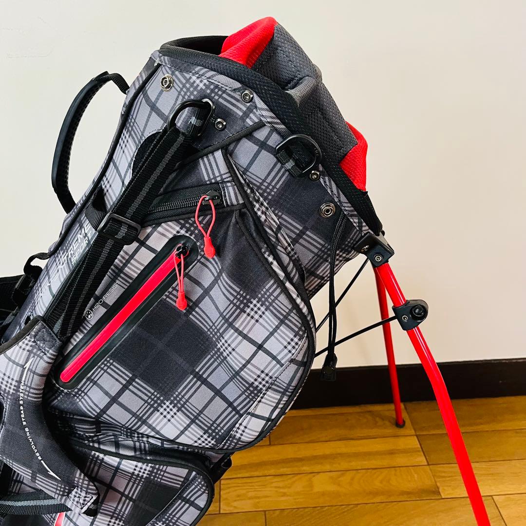 美品　ナイキ ゴルフ キャディバッグ スタンド式　エクストリームスポーツⅣ
