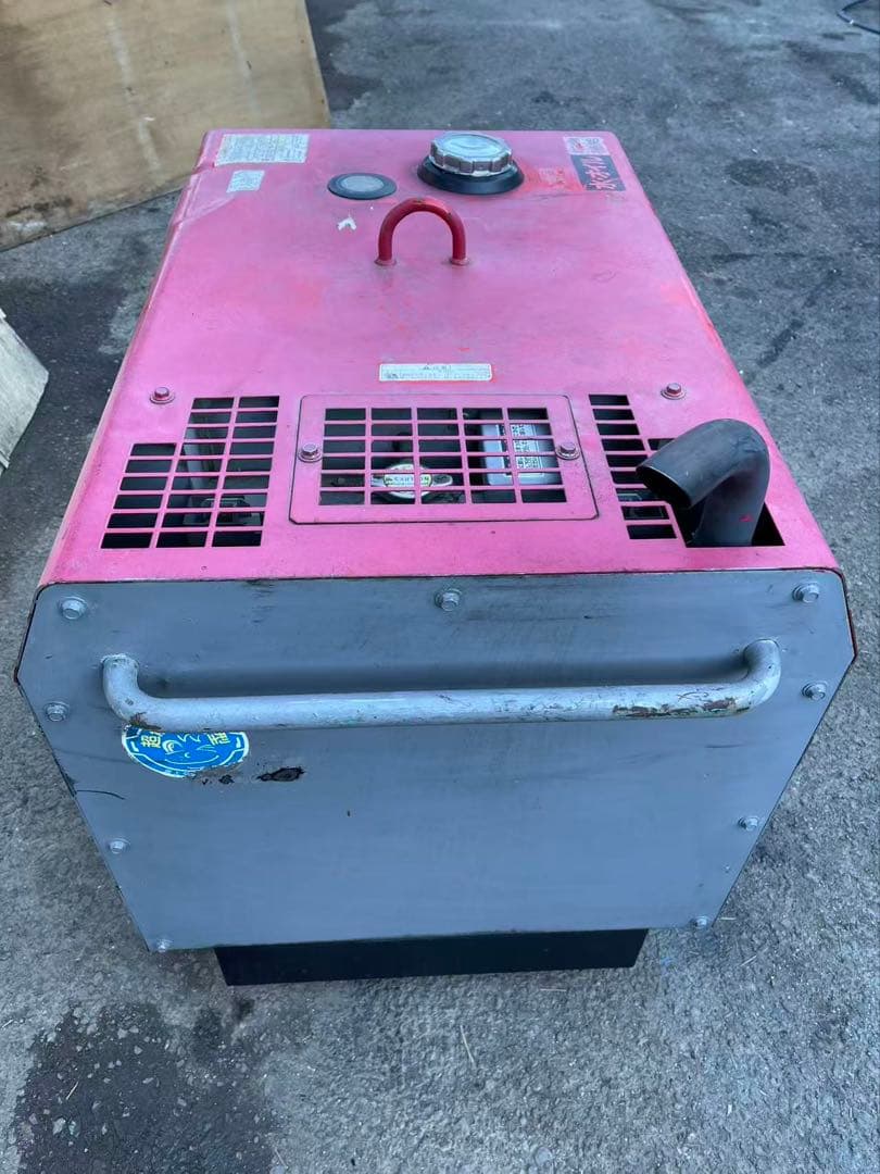 インバーター搭載 shindaiwa IDG3100M ディーゼル （B862)