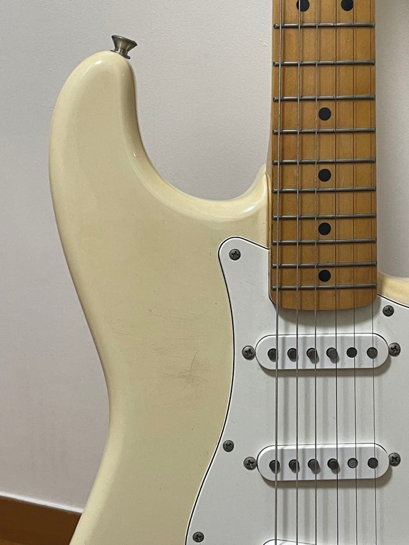 ギター Fender Japan ST68-85TX Stratocaster VWH