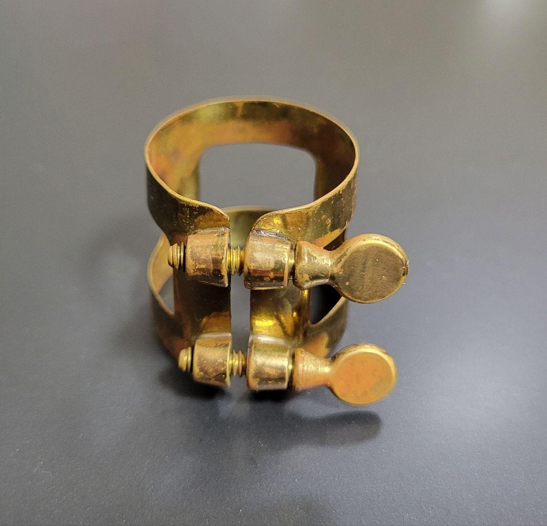 ①MEYER ビンテージ・リガチャー 刻印あり　アルトサックス用