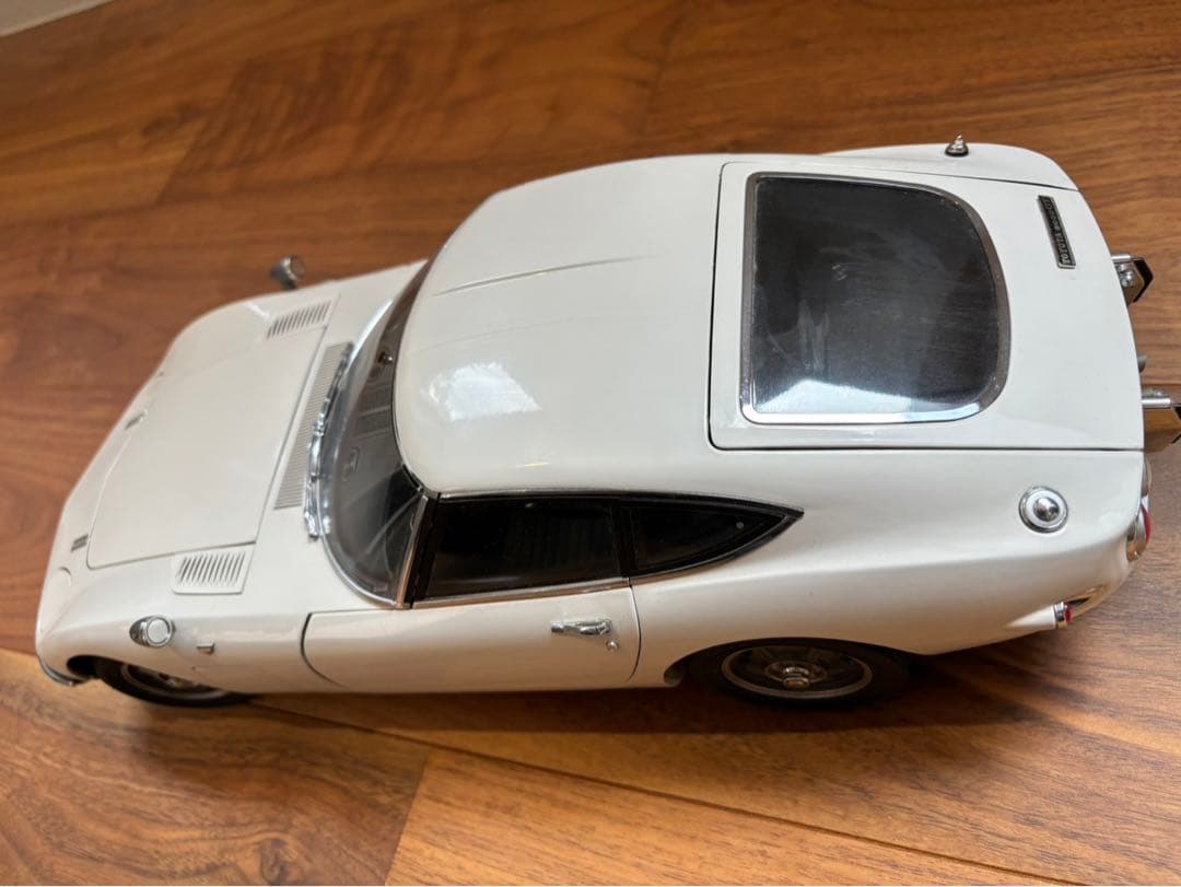 【最終値下】美品 デアゴスティーニ トヨタ 2000GT 1/10スケール完成版