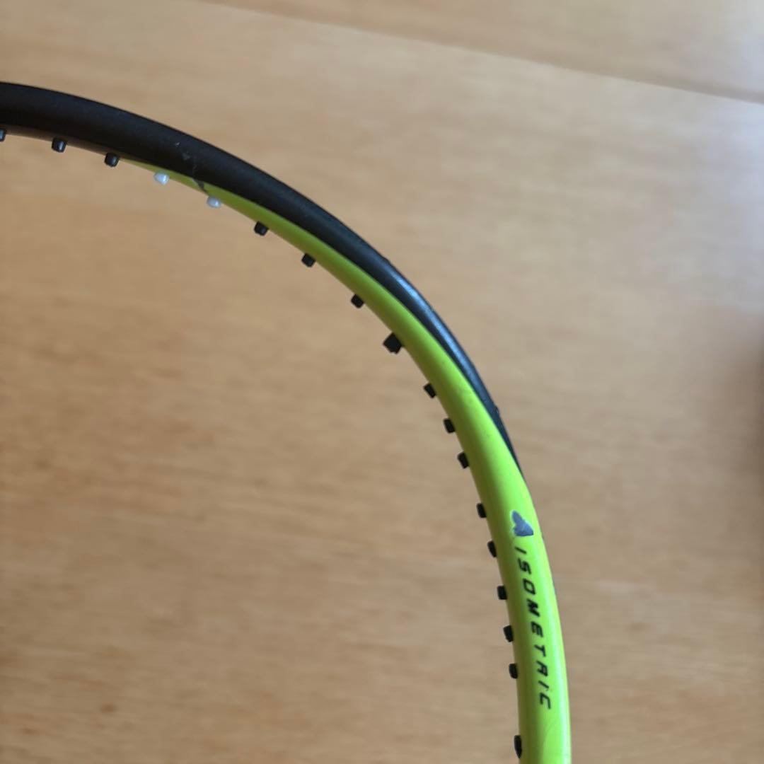 バドミントンラケット アストロクス77 4U