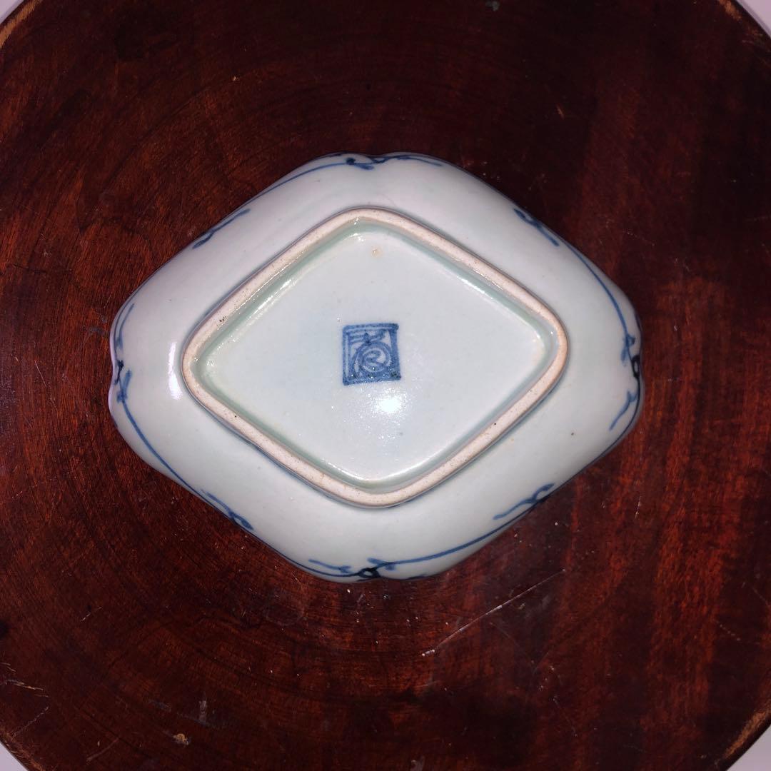 古伊万里染付　桜花楼閣山水文隅入菱形皿　型紙擦り