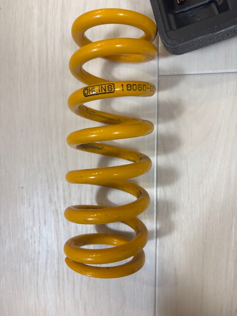 ÖHLINS TTX22M2 コイル