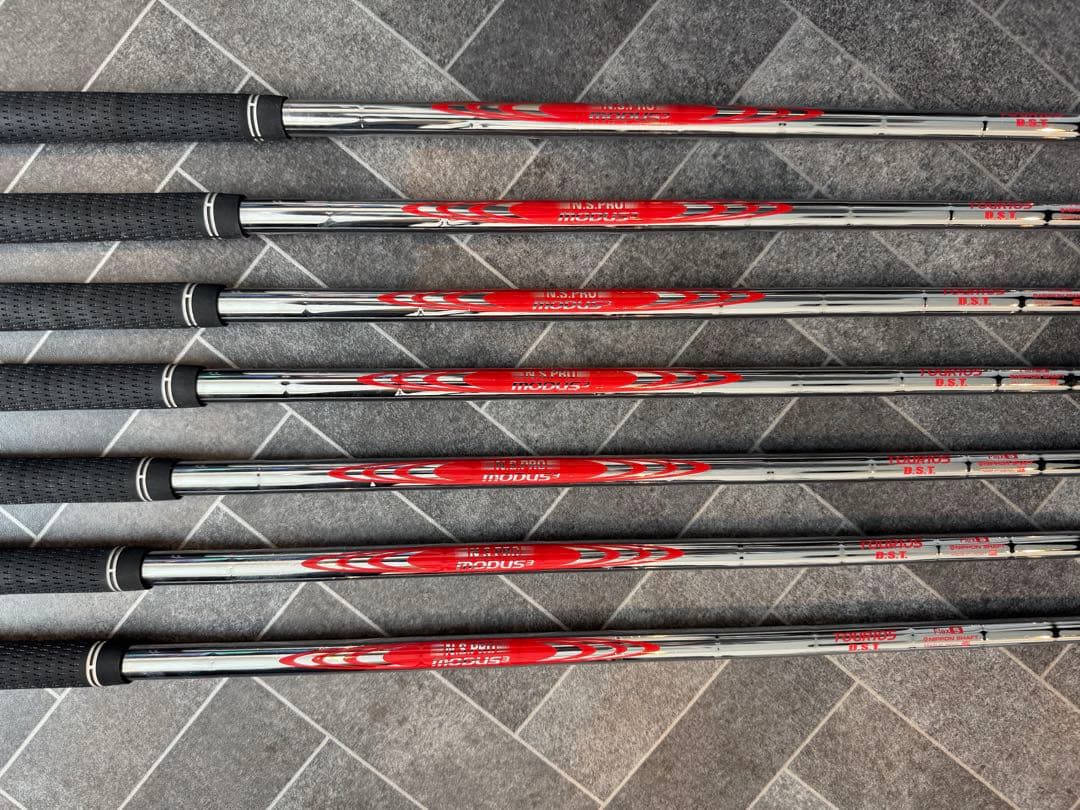 スリクソン ZX5 MKII 7本　MODUS3 tour105 D.S.T.