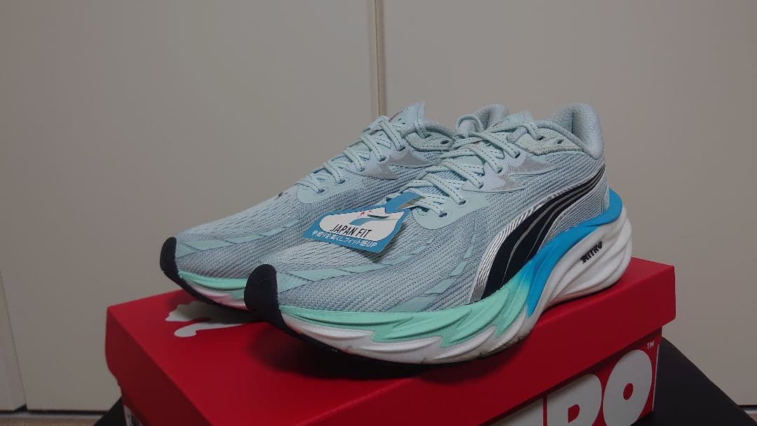 【期間限定値下げ】PUMA Velocity NITRO 4