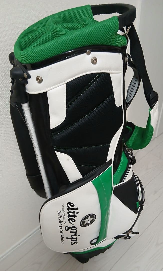 エリートグリップ　キャディバッグ　フード無
