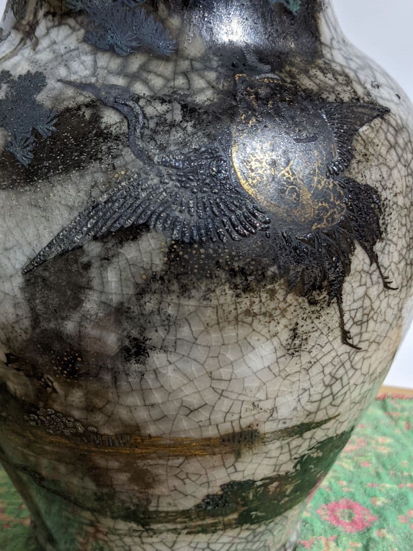 ♦乾山焼？珍品 芭蕉扇 唐貴婦人 金彩銀彩 蓋付き沈香壺 明治時代 古美術骨董品