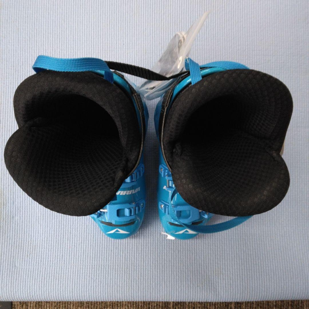 AVIRIVA HORNET 110、24.5cm、未使用・新品