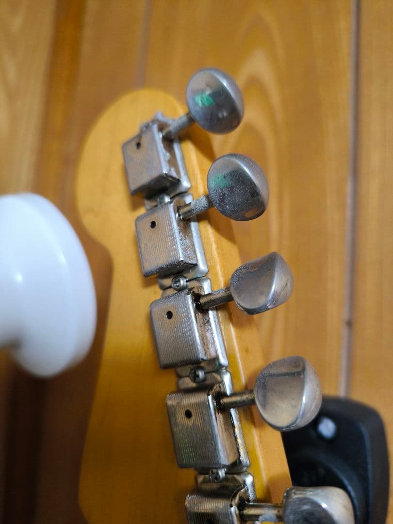 め*ね様 Sシリアル ストラトキャスター　フジゲン製　スキャロップ指板　イングヴ