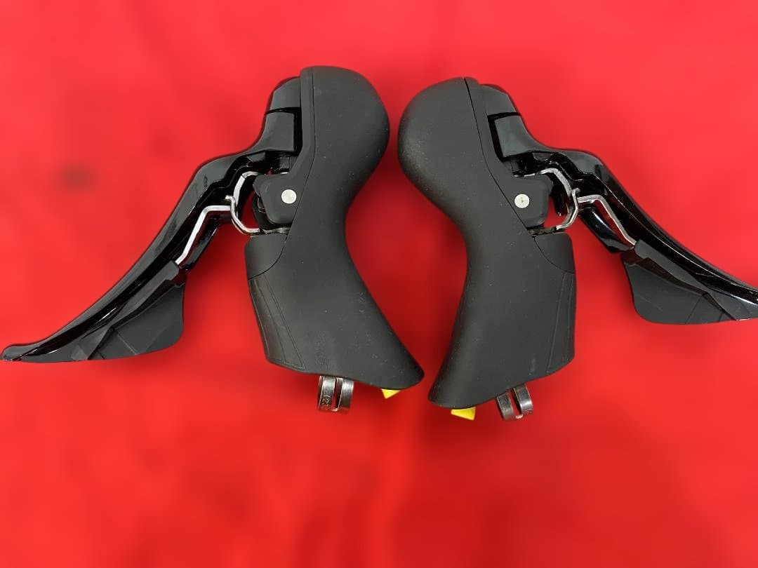 シマノ　STIレバー　油圧　ディスク　11速