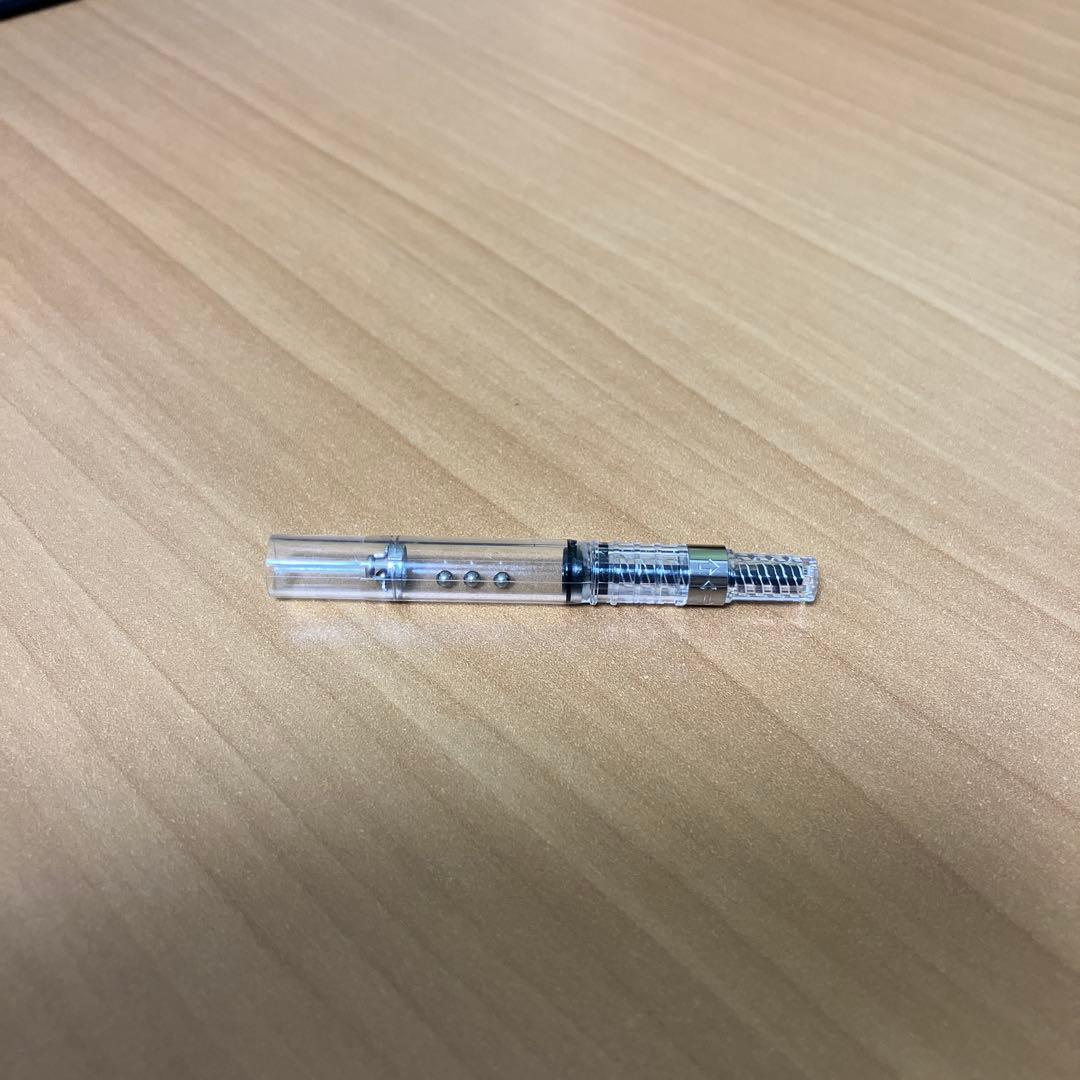 パイロット キャップレス 万年筆 シルバー F（細字） コンバーター付