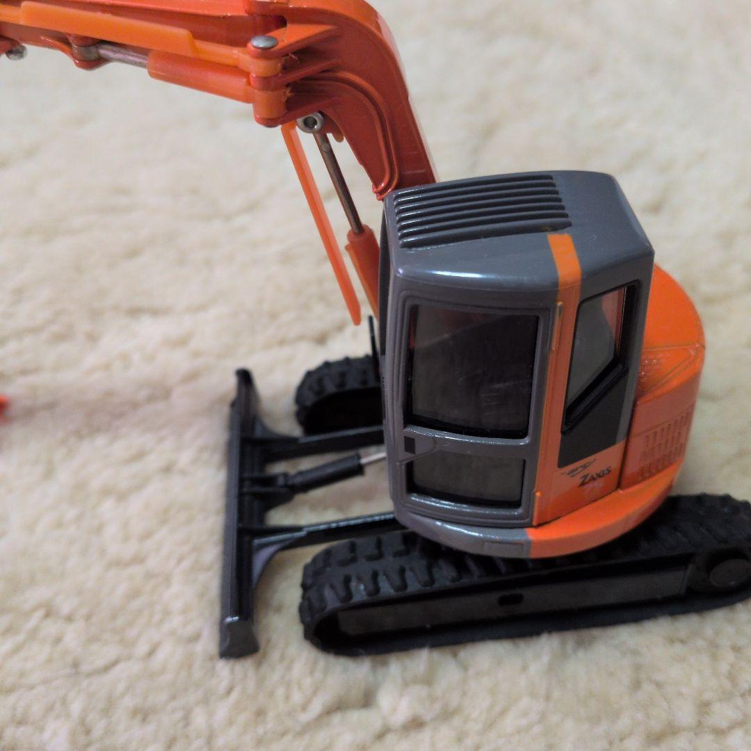 【値下げ】日立　Zaxis ミニチュア重機 オレンジ