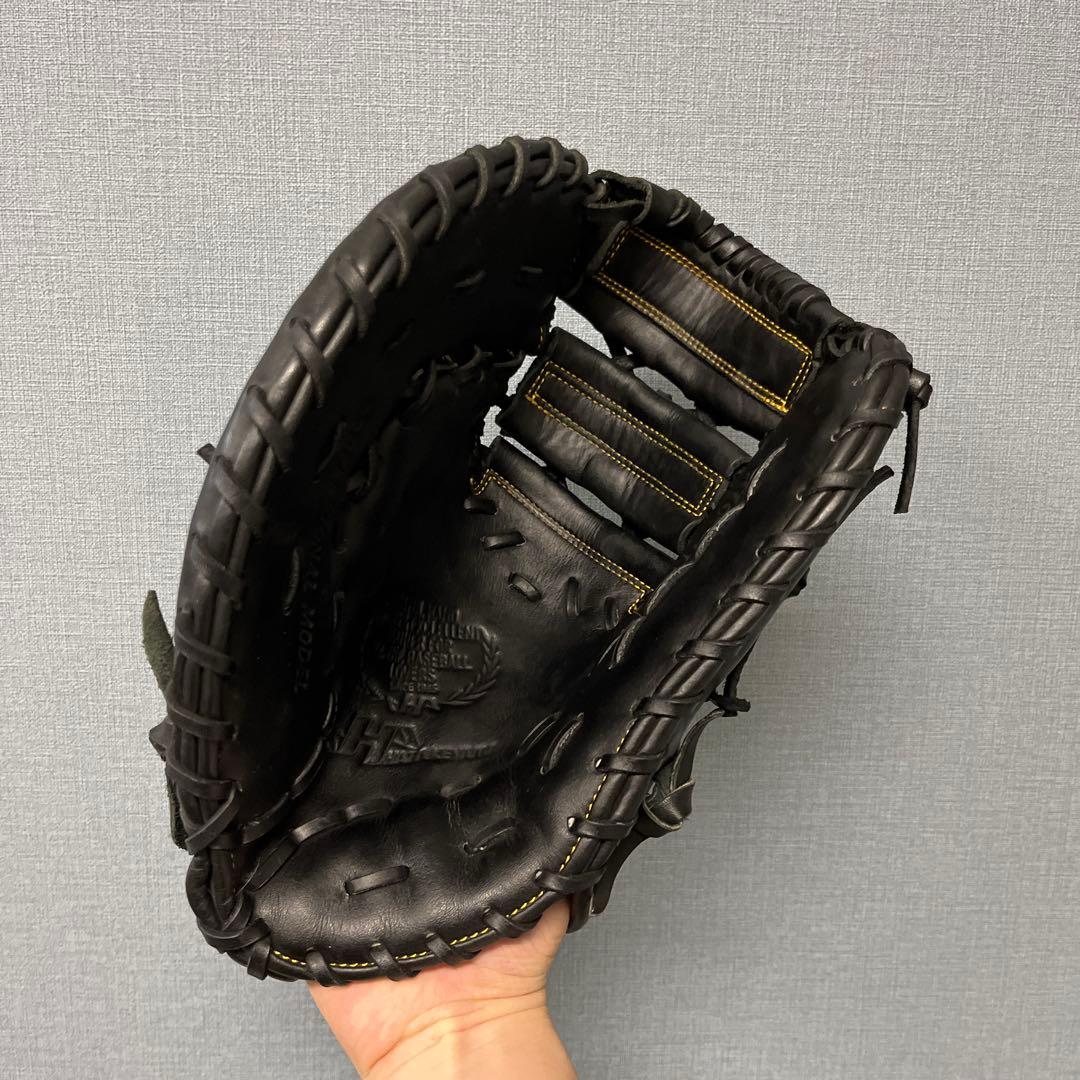 1081 ハタケヤマ 型抜群 極美品 軟式 ファーストミット 左投げ