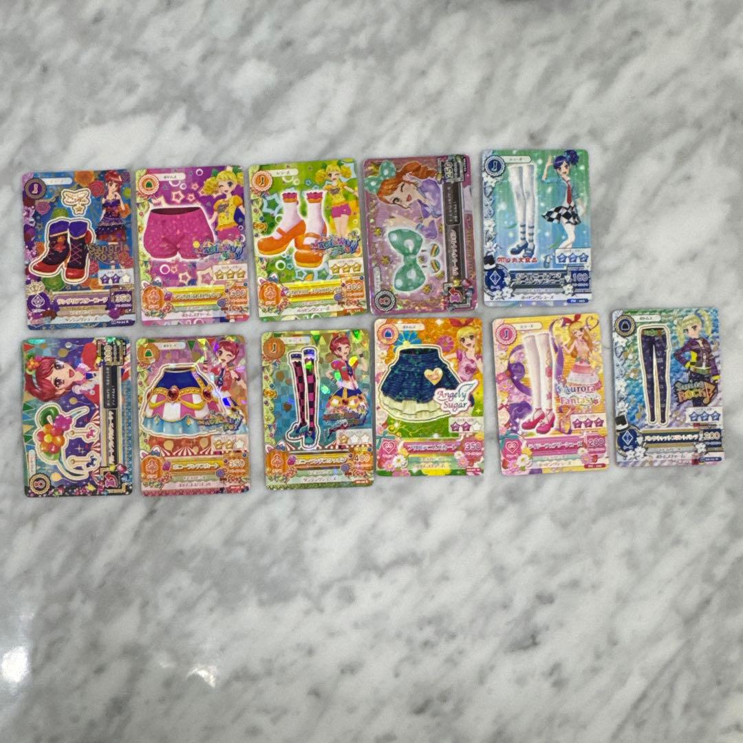 アイカツカード　まとめ売り84枚